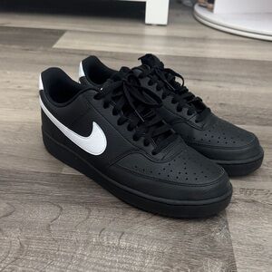 MEN'S NIKE COURT VISION LOW SUSTAINABLE SNEAKERS